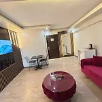 Hotel Sara
