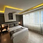 Sara Istanbul