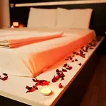 Hotel Sara 3*