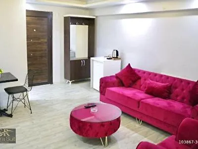 Sara Istanbul