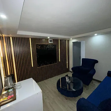 Sara Hotel 3*