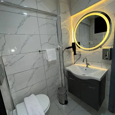Sara Provincia di Istanbul